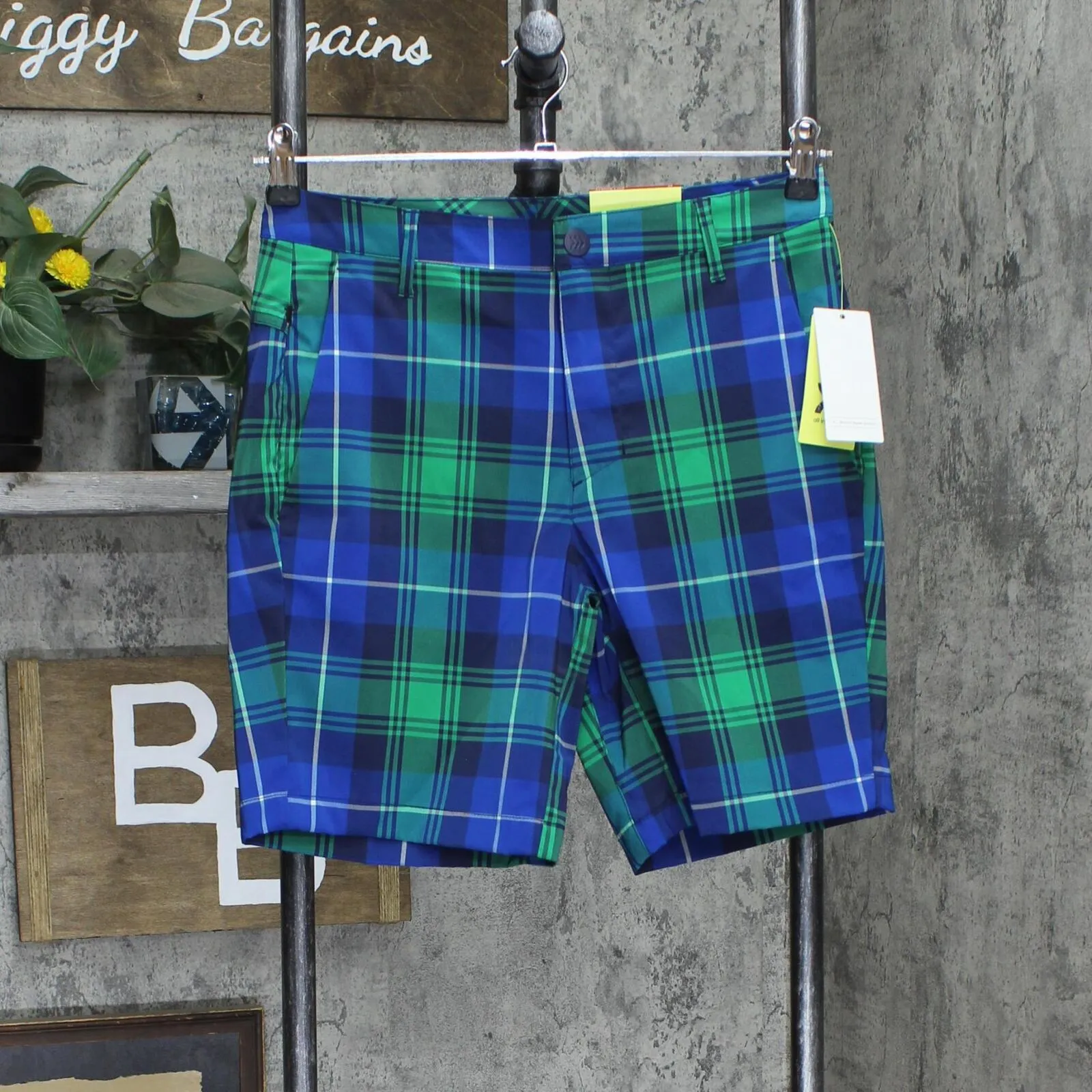 All In Motion Men's Plaid Golf Shorts 8" 87206075 Blue Green Plaid 30