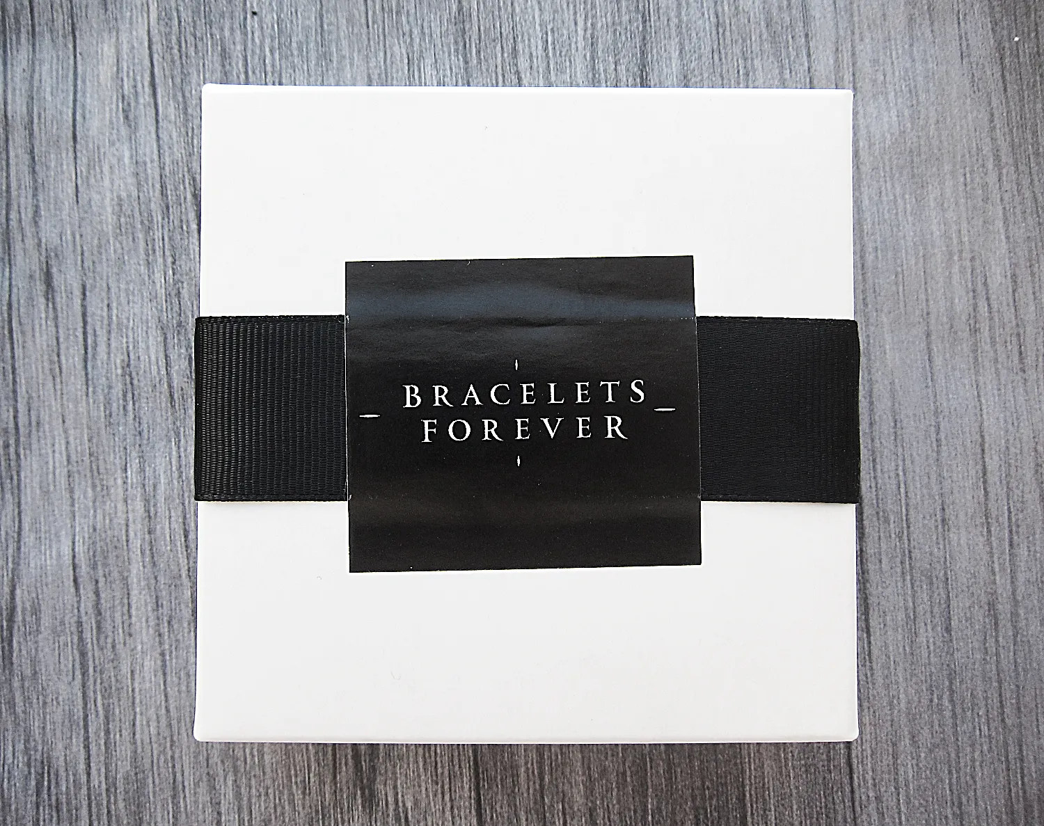 Black onyx and tiger eye men's bracelet