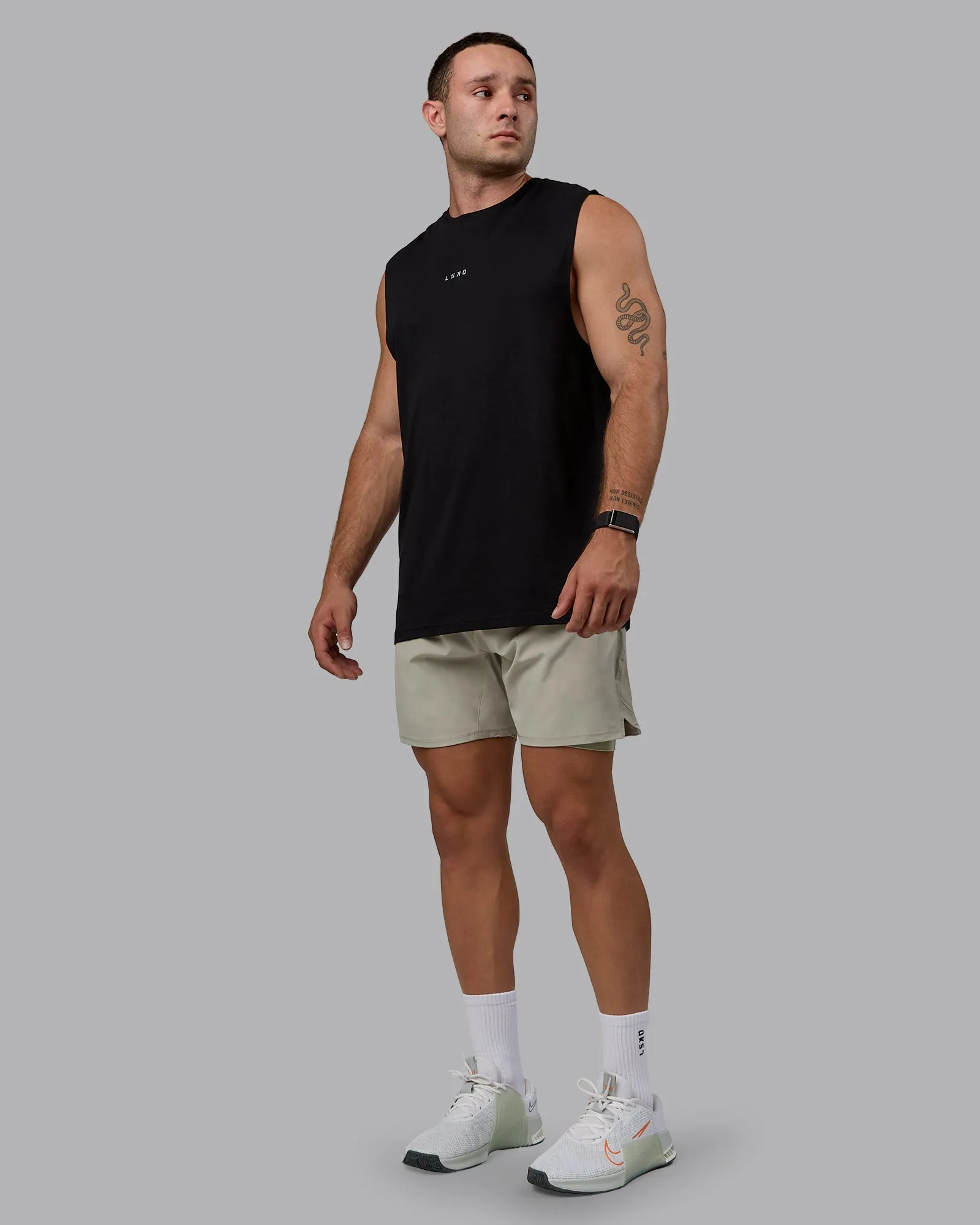Challenger 6" Lined Performance Shorts - Sustained Grey