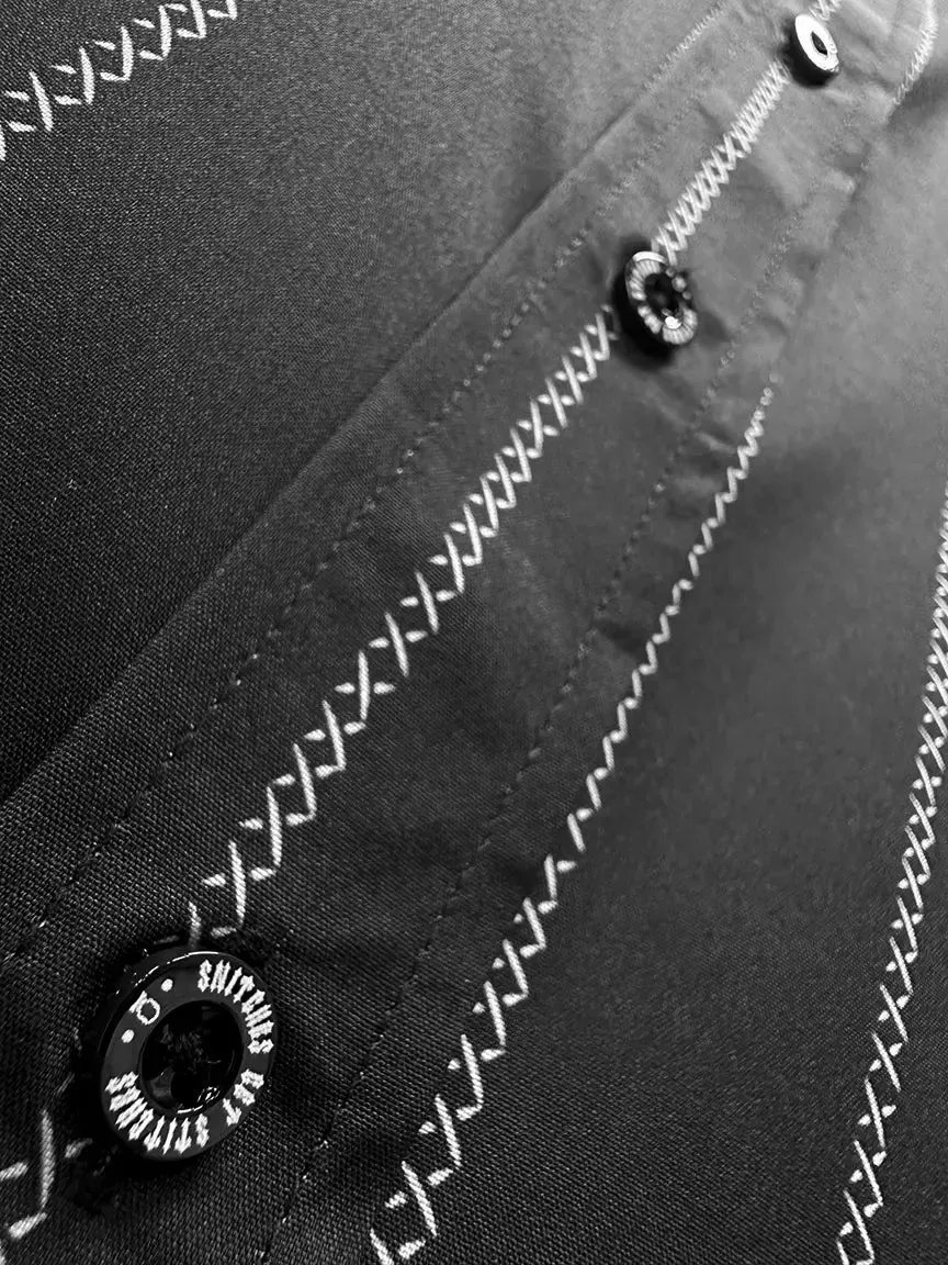 ESSENTIAL BLACK SNITCHES GET STITCHES BUTTON UP