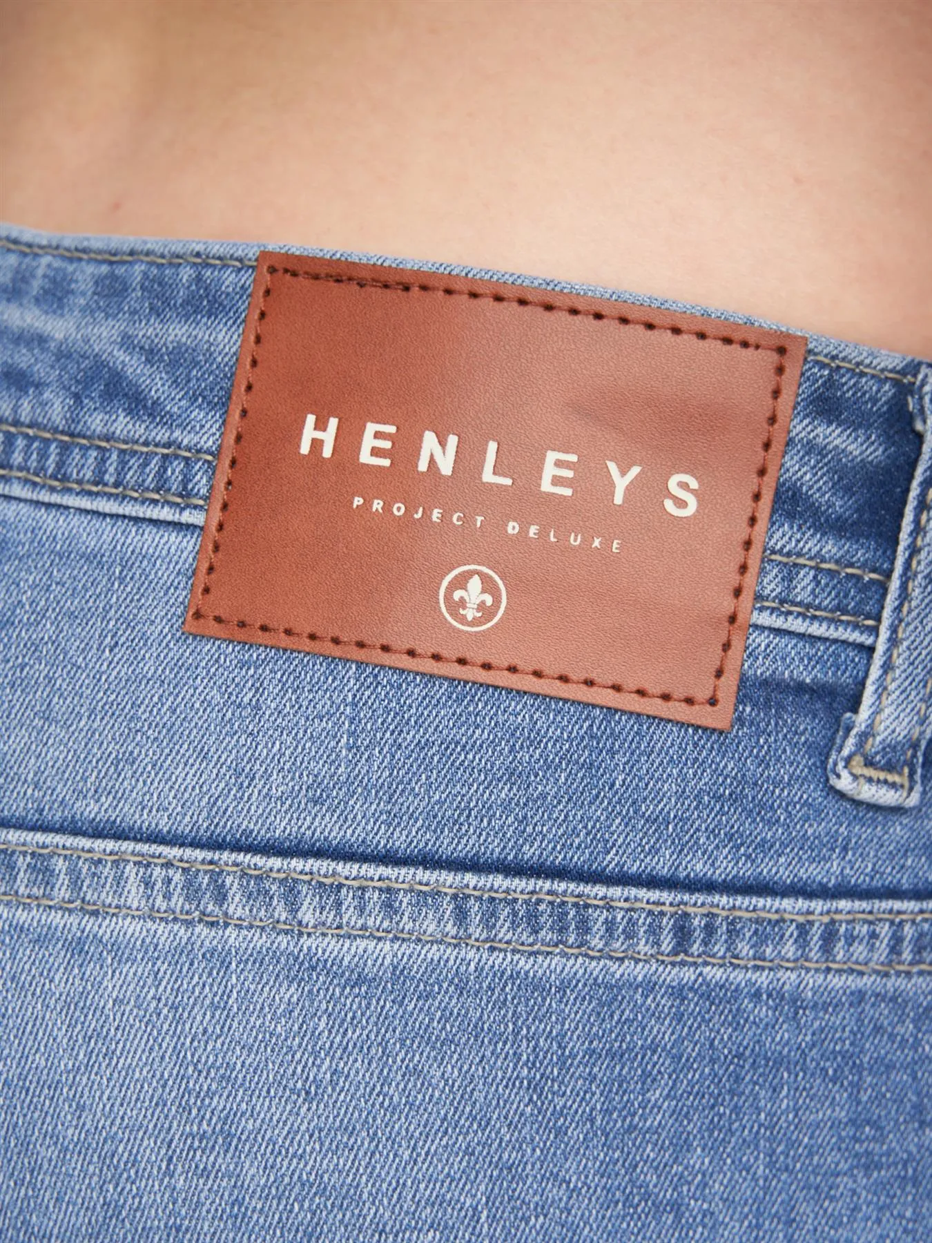 Flex Denim Shorts Light Wash