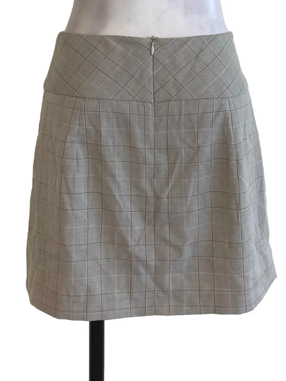 Grey Plaid Skorts