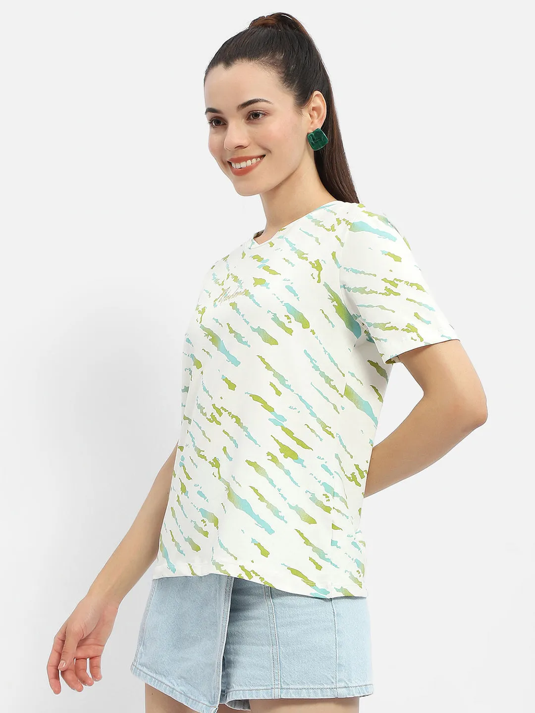 Madame Abstract Print Green Regular T-Shirt